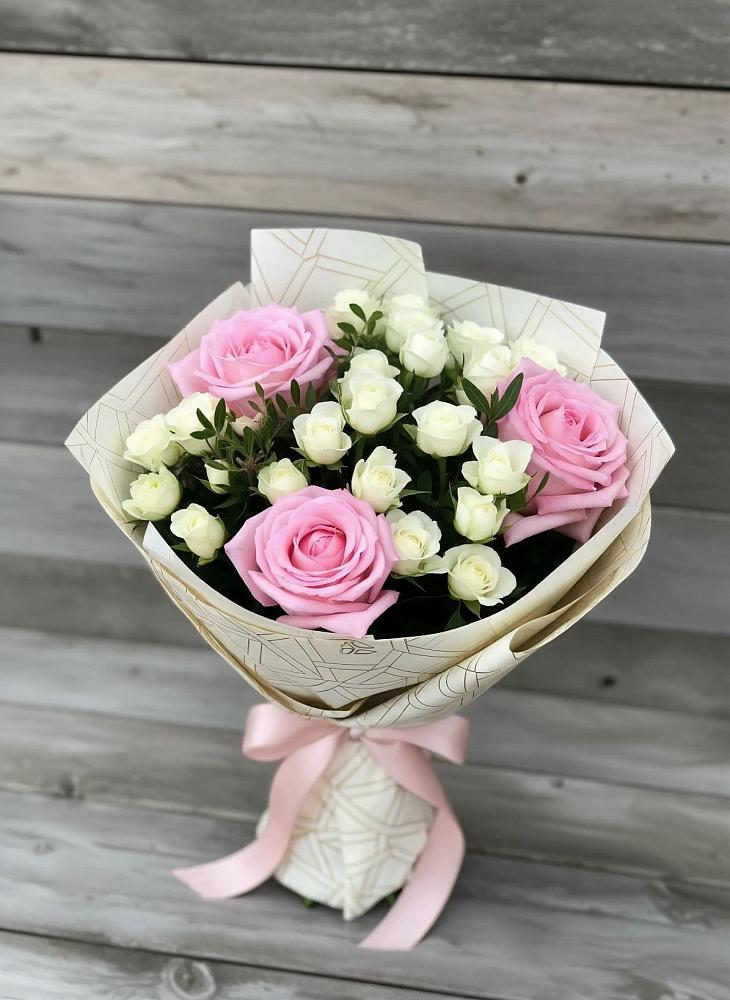 Букет цветов из: Розы в Гривенской