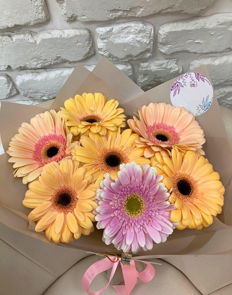 Букет цветов из: Герберы в Гривенской