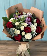 Букет цветов из:  Розы и Альстромерии в Гривенской