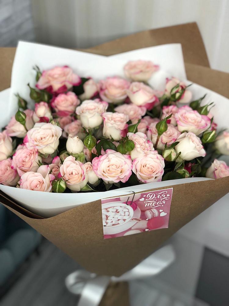 Букет цветов из: Розы в Гривенской