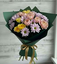 Букет цветов из:  Хризантемы и Розы в Гривенской