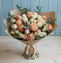 Букет цветов из:  Альстромерии и Розы в Гривенской